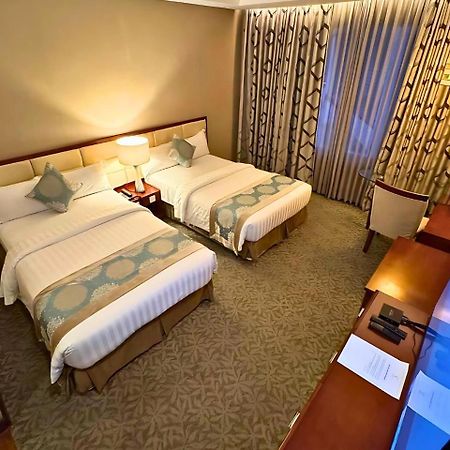 The Avenue Plaza Hotel Naga  Zewnętrze zdjęcie