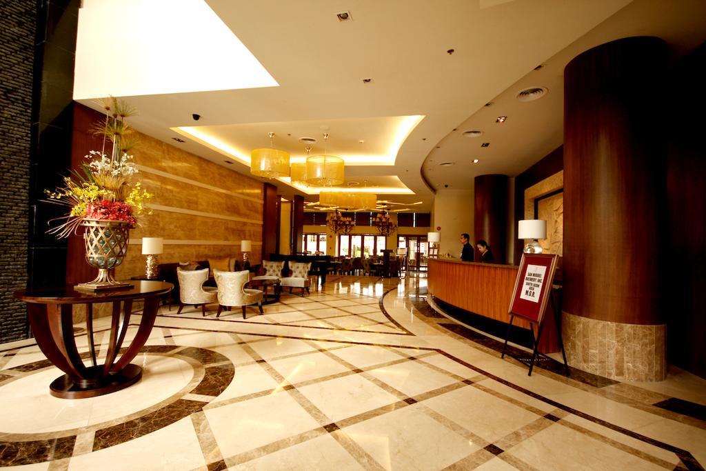 The Avenue Plaza Hotel Naga  Zewnętrze zdjęcie