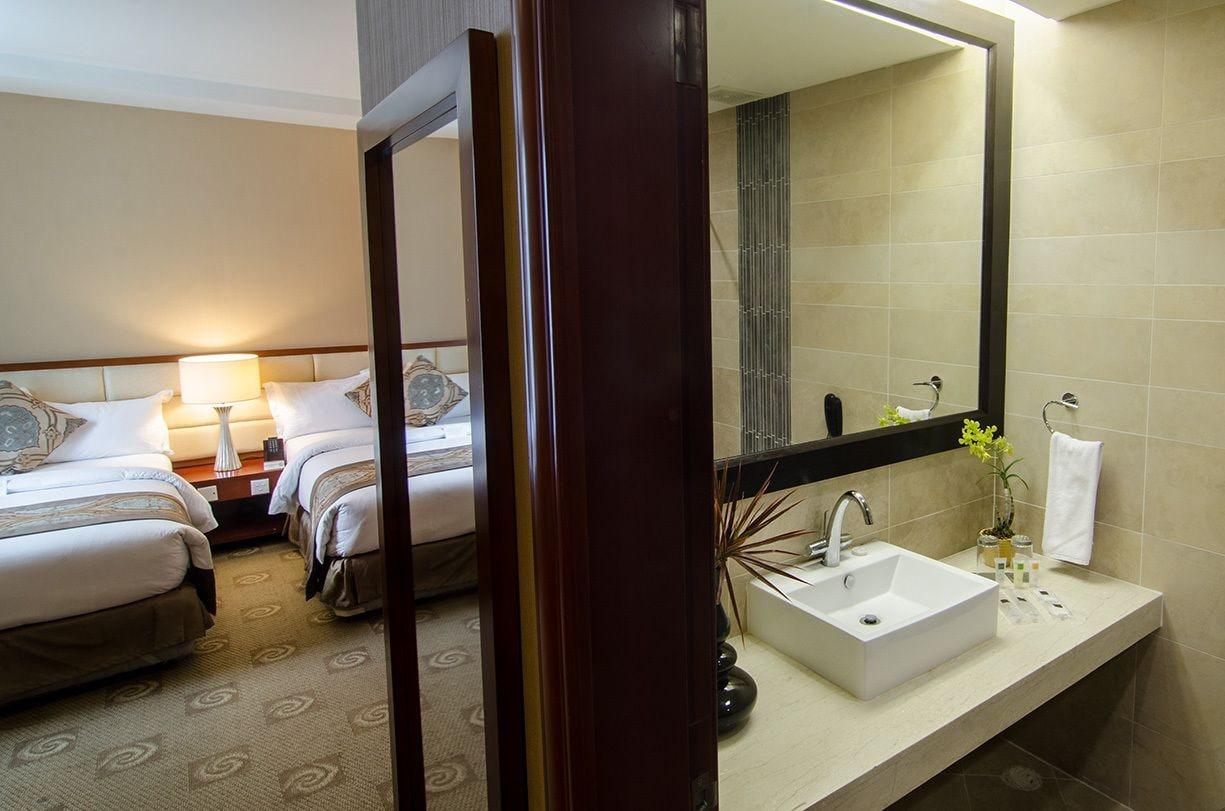 The Avenue Plaza Hotel Naga  Zewnętrze zdjęcie