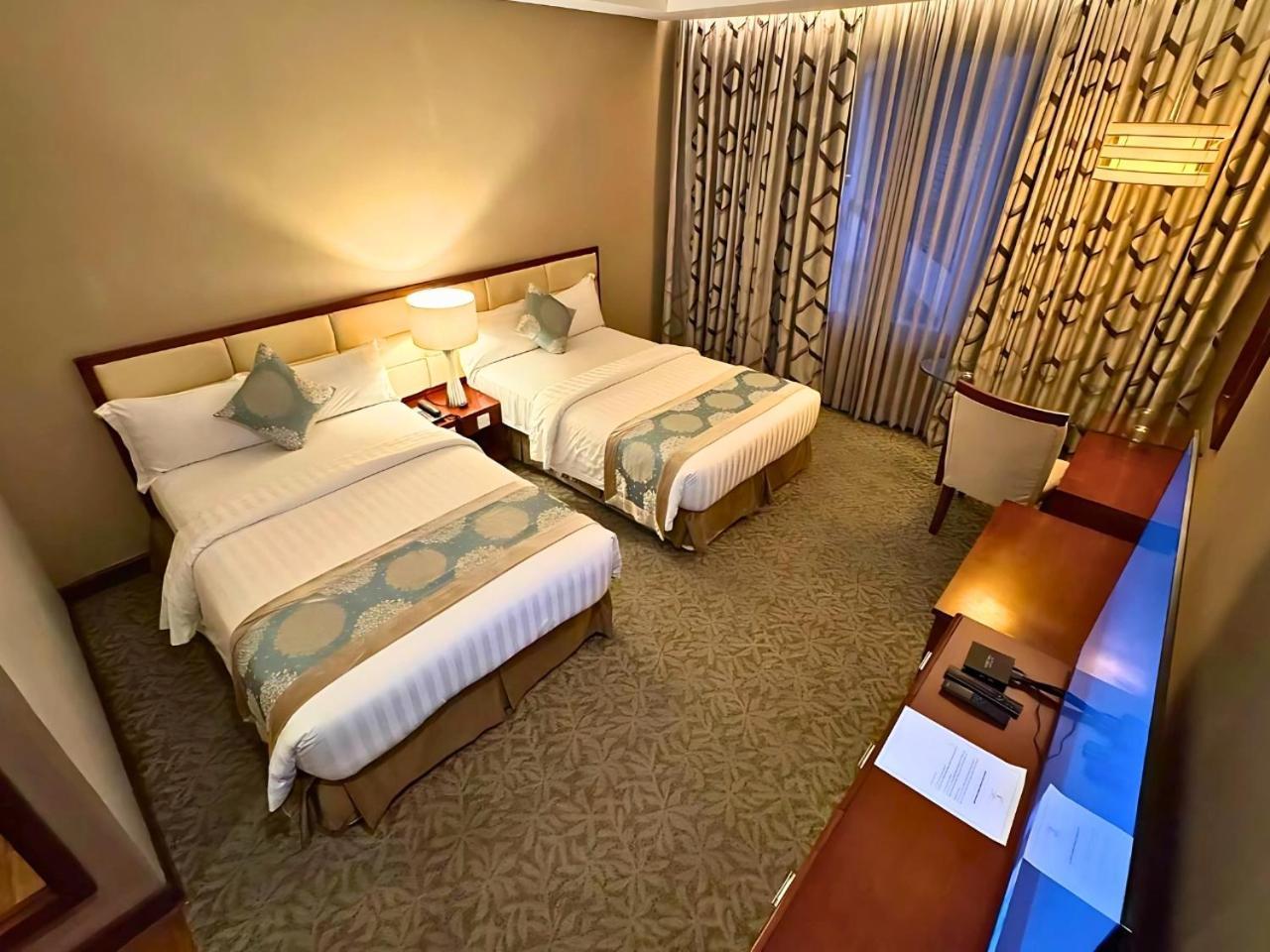 The Avenue Plaza Hotel Naga  Zewnętrze zdjęcie